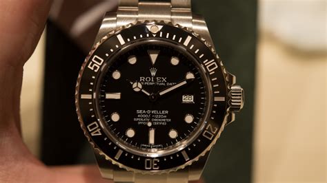 rolex oyster perpetual date sea dweller 4000 prezzo|Rolex Sea-Dweller 4000 price.